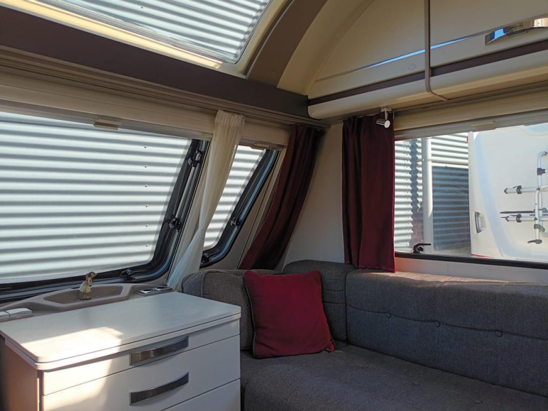 Swift Mondial 420 SE Foto: 8