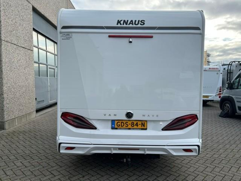 Knaus Van Wave 640 MEG Enkele bedden & hefbed  foto: 3