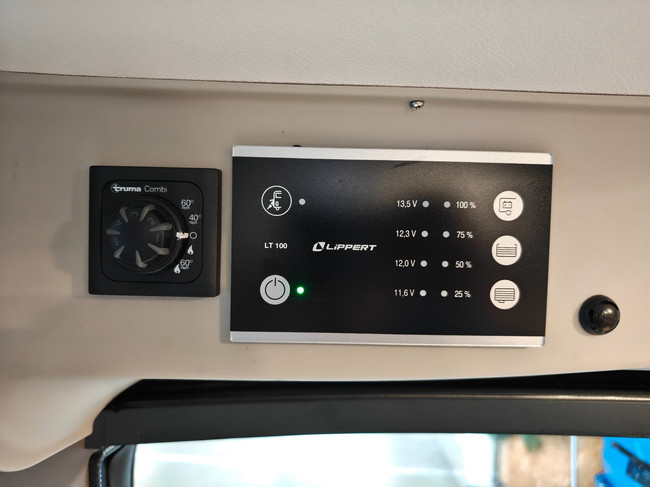 LMC INNOVAN 600 140PK Skyroof , Solar, Facelift foto: 17