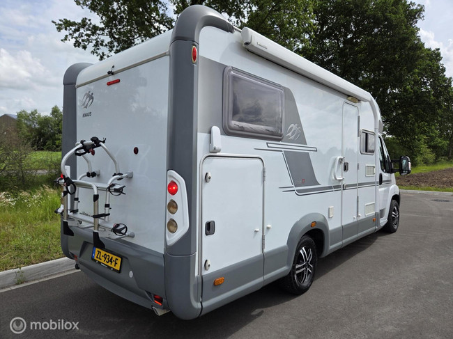 Knaus R11 foto: 2