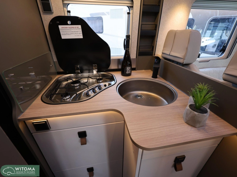 Hymer GT-S 600 NATUURLIJK BIJ WITOMA  foto: 12