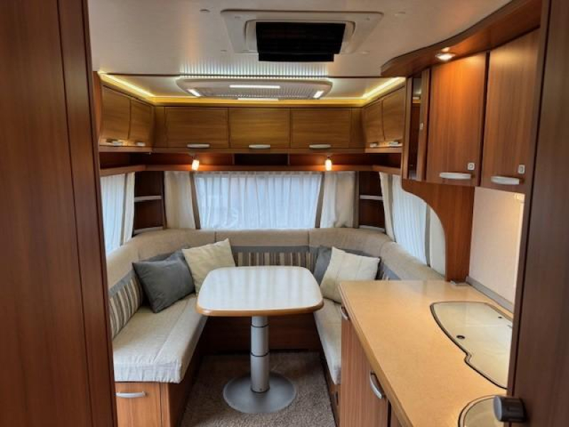 Wilk Sento 530 UE Mover airco luifel  foto: 10