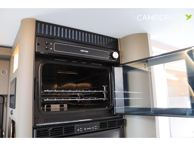 Hymer GT-S 685 170pk Automaat | Face to Face | Oven | Dieselverwarming | Winterpakket | Gescheiden Douche | Lengtebedden | Nieuw uit v foto: 17