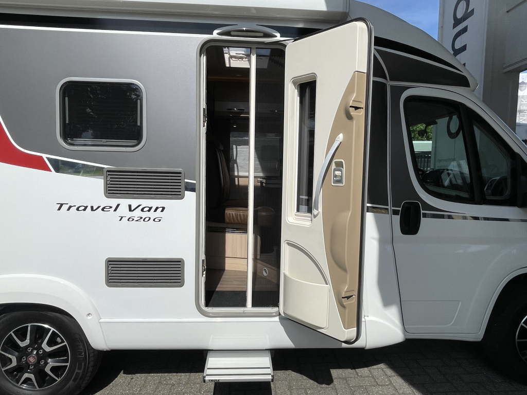 Bürstner Travel Van T 620 G ENKELE BEDDEN ZONNEPANEEL EURO6  foto: 4